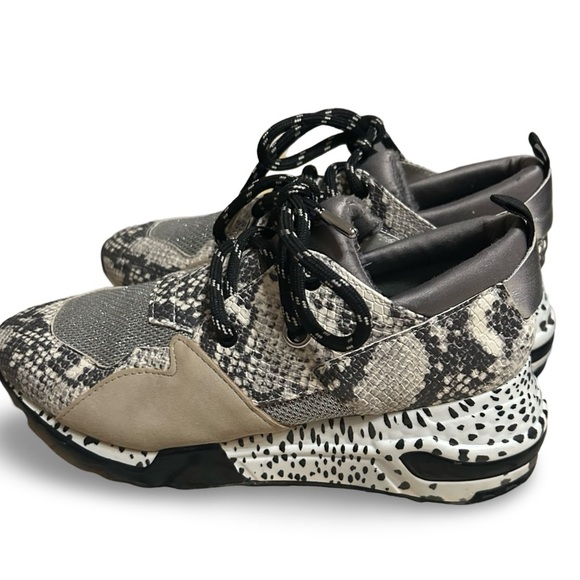 Steve Madden Sporty Cliff Sneakers Size 8.5 - Picture 4 of 9